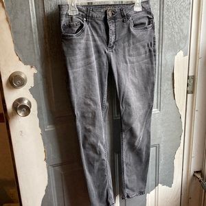 Women Black Midrise Skinny Jeans